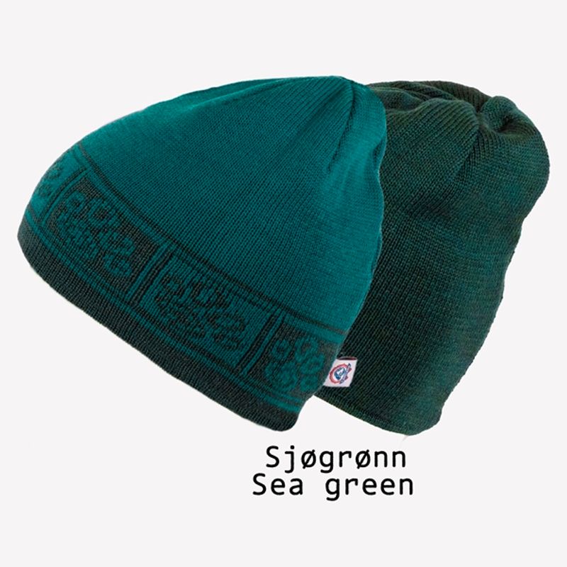 Birk beanie merino wool - paw pattern